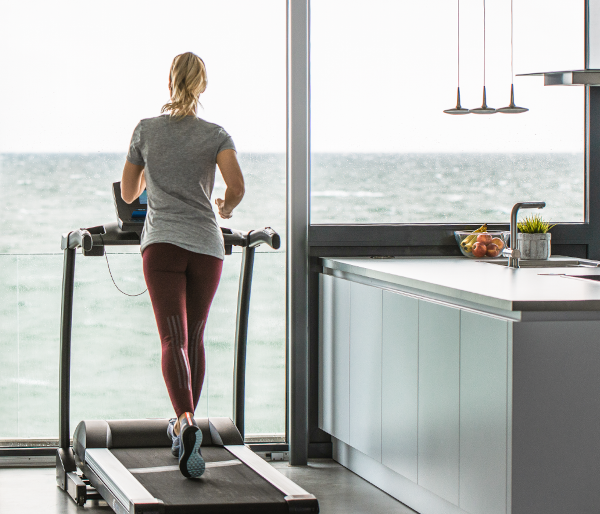 Cardiostrong treadmill top